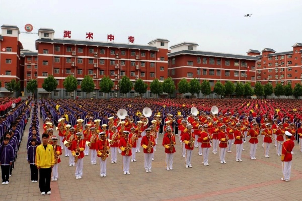 嵩山少林小龙武术学校 (2).jpg