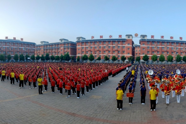 小龙武术学校 (1).jpg