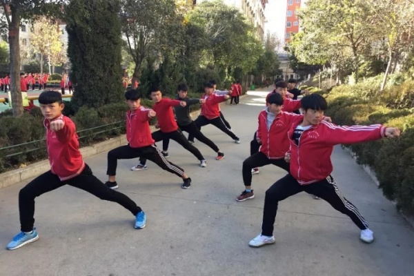 少林小龙武校.jpg
