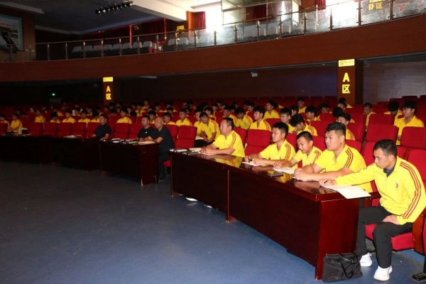 小龙武术学校 (1).jpg