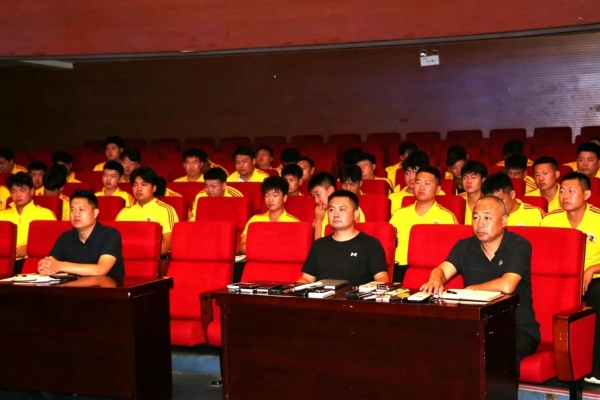 小龙武术学校 (2).jpg