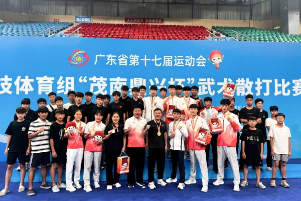 小龙武术学校 (1).jpg